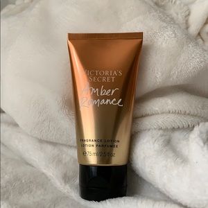Amber romance lotion